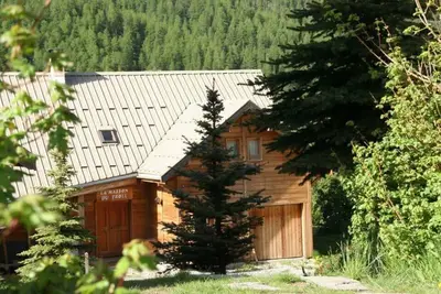 Image de Chalet Le Troll Hameau des Chazals Nevache Hautes Alpes