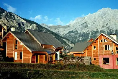 Image de Chalet Le BaoĂąba Hameau des Chazals Nevache Hautes Alpes