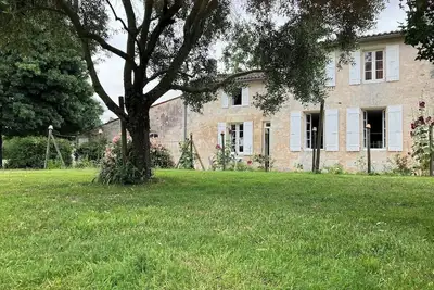 Image de gite à la porte de Saintes