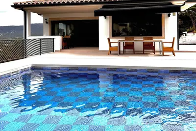 Luxurius Villa avec des vues spectaculaires