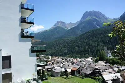 Image de Allegra and welcome to the vacation apartment Chasa Miramunt 7