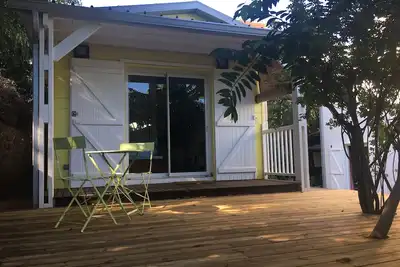 Image de Bungalow avec piscine commune aux Avirons