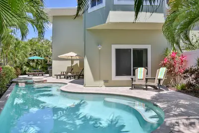 Image de Libellule Breeze - Maison privée avec piscine chauffée, Wi-Fi payant, à quelques pas de la plage