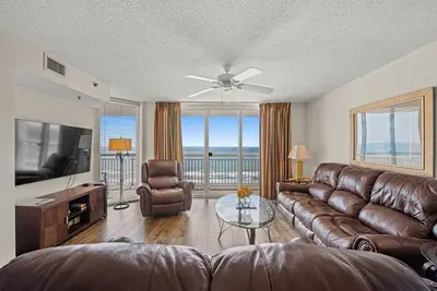 Image de Crescent Shores 903, Condo 3 Chambres sur la Plage, Bain Ă Remous et Connexion Wi-fi Gratuite!