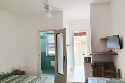Lediana: 5 min a pied de la plage, à l'interieur du residence \"la Pineta\", wifi