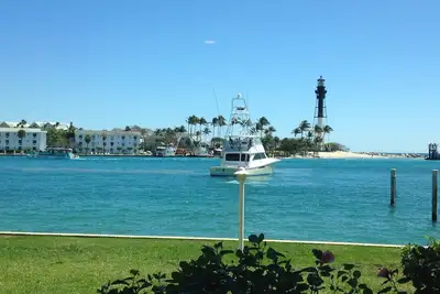 Image de Vue directe de la célèbre Hillsboro Lighthouse!