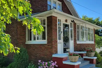 Image de Bungalow plage historique du centre-ville