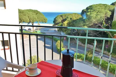 Image de A23ª. Studio Pieds Dans L'Eau-Plage De La Fosca - Vue Mer