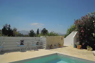 Image de Appartement 70 m2 pour 5 personnes, avec lave-linge, piscine, parking privé