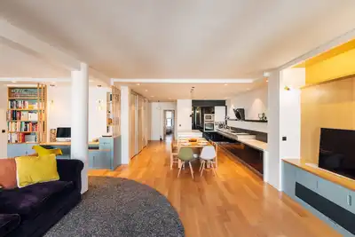 Image de luxe et spacieux 3br / 2ba récemment rénové