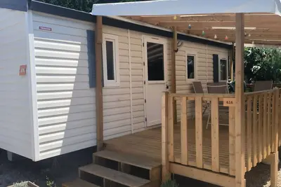 Image de Mobil-Home dans un camping 4* près de la mer