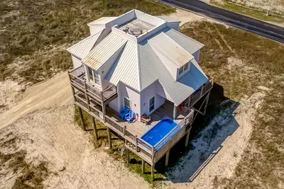 Surf's Up - Piscine, salle de jeux et fantastique vue sur l'île de Crow's Nest!