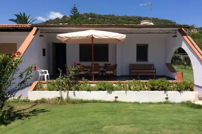 Soleil, mer et de détente dans la villa à seulement 50 mètres de la plage