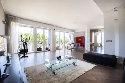 Image de Lush Contemporary Flat: maison spacieuse, moderne et accueillante