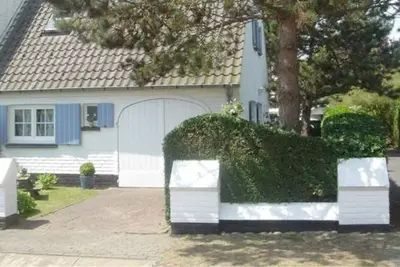 Image de Villa pittoresque et confortable pour 4-6 personnes. Très calme et authentique.