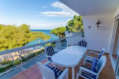 Image de Club Villamar - Belle villa de vacances située en bord de mer à Tossa de Mar