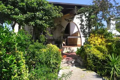 Belle Villa Non Distante De La Mer