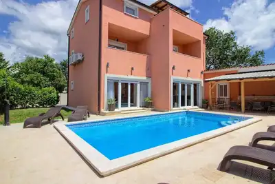 Image de Maison de vacances Medulin pour 1 - 14 personnes avec 6 chambres à coucher - Maison de vacances