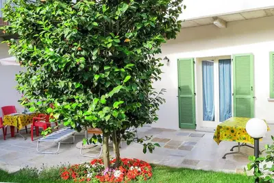 Image de Charmant appartement de 2 chambres avec terrasse et jardin, à seulement 50 m du lac
