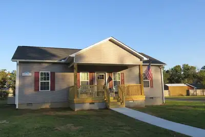 Image de Nouvelle construction Creek Side Cabins (Caster's Cabin) Terminé septembre 2017