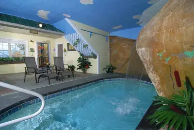 Image de The Swimming Hole: Vue spectaculaire, piscine couverte! S / Isolé, Premium +, Top Services!