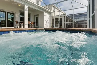 Image de Paradis au ChampionsGate Golf Villa Resort / Piscine privée, à quelques minutes de Disney!