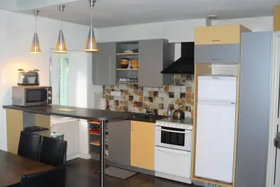 Image de Gîte de charme 1/6 pers au centre de Clermont-Ferrand : le calme au centre ville