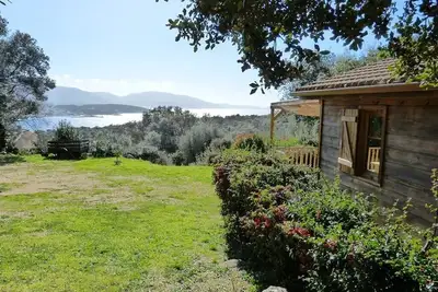 Image de Magnifique chalet vue mer, Ă quelques minutes des plages.