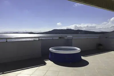 Image de Couverture totale de l'étage - 180m2 - Vue sur le lagon.
