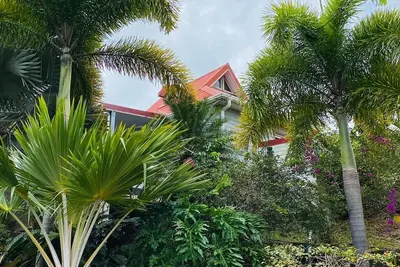 Image de Chalet ô 3 Palmiers situé à Robert Martinique un lieu calme et sans vis à vis