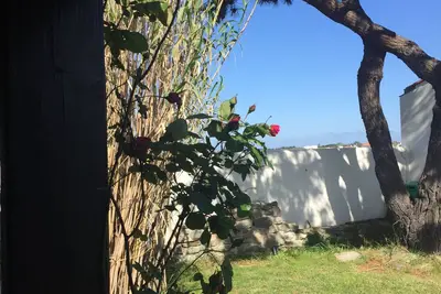 Image de Noirmoutier, Le Vieil, maison de vacances Ă 350 m de la plage de Mardi Gras.