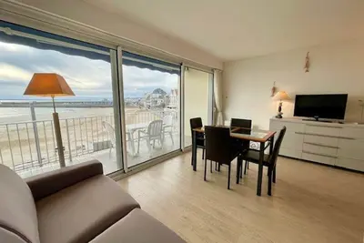 Grand studio 50m² à Quiberon avec Wifi et parking