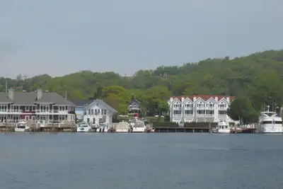 Image de Profitez d'une vue sur la baie de Betsie depuis votre suite studio