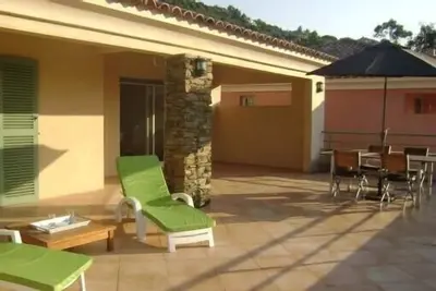 Image de Location  appartement (spacieux T2) sur Saint Florent plage de la roya (sable)