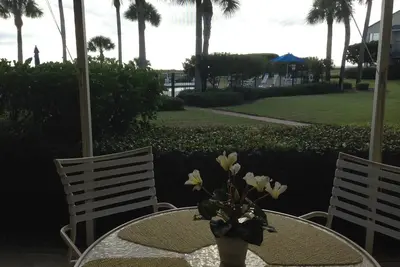 Image de Magnifique condo golfe avant avec belle plage de sable