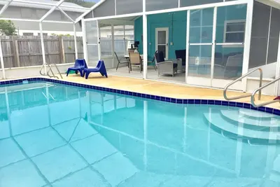 Image de \"Dune Our Thing\" Fantastic Pool Home! - Promenade Ă la plage, 3 chambres \/ 1. 5 salles de bain