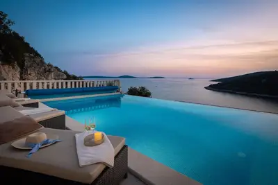 Magnifique maison à Vinisce avec WiFi