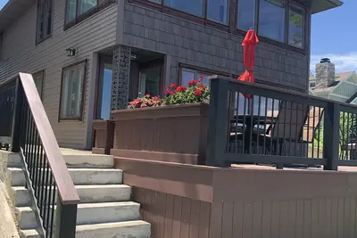 Image de Belle maison au bord du lac Clear Lake 4 chambres Ă Fremont, Indiana!