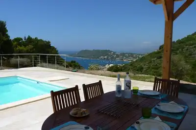 Image de Superbe Villa Contemporaine - Piscine Vue Mer Panoramique