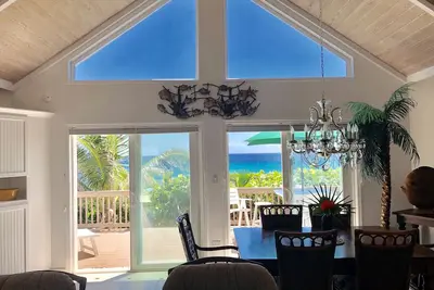 Image de Beachfront Home 1 Lit \/ Bain 249 $ 2 Lit \/ Bain 349 $