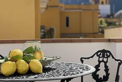 Casa Graziella C: Un appartement agréable situé dans le centre de Sorrento.