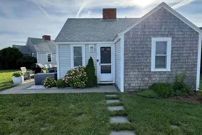 Image de Chalet De Plage De Charme Amical Pour Les Animaux Avec Des Vues Incroyables Sur La Baie!