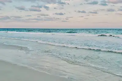 Image de 616 Surf Villas, Oceanfront Condo, Bam Locations de Vacances