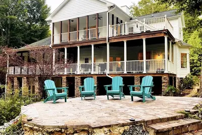 Image de Belle maison du lac près de Clemson