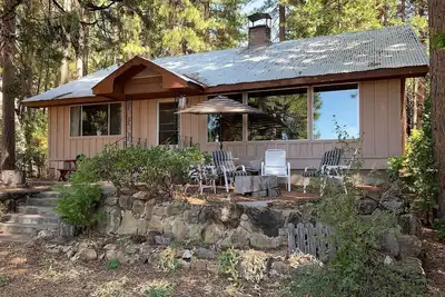 Image de Maison confortable au bord du lac avec une vue magnifique