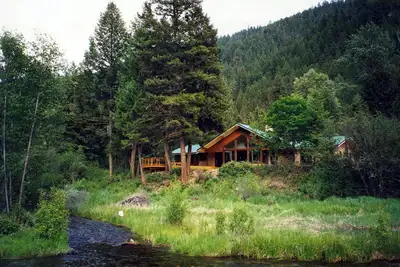 Ranch Creek Ranch - Stunning Home in The Mountains Of Western Montana