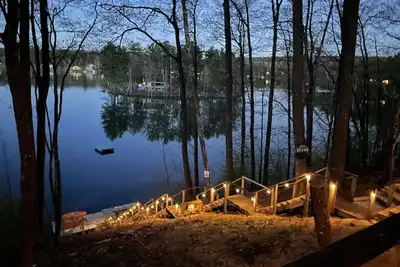 Image de Lakefront Vacation Home