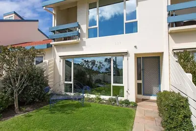 Image de Seaviews Mornington. . . .
