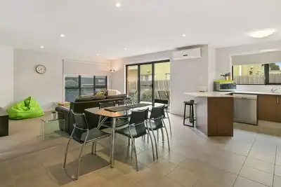 Image de Chill Out - Cowes, Vic