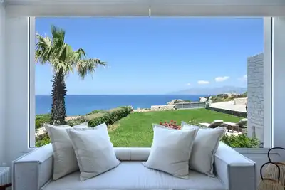 Amalgam Homes Paros - Agia Thalassa - Villa avec piscine privée en front de mer